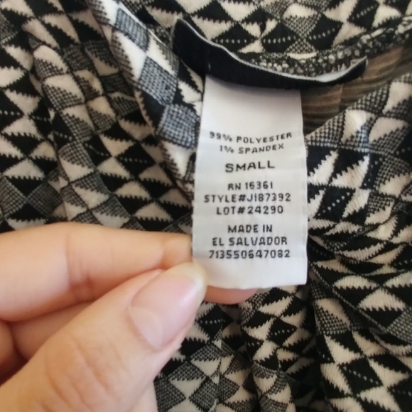 Joe B Triangle Print Gray Midi Skirt Small - Picture 3 of 6